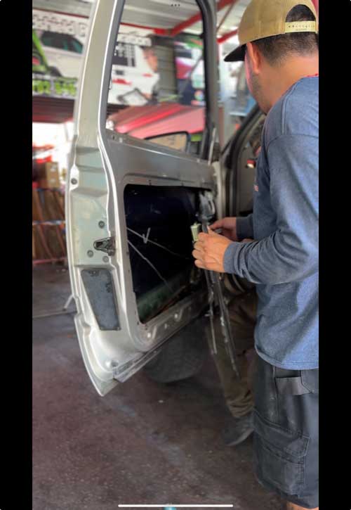 The Top Benefits of Professional Power Window Repair for Las Vegas Car Owners